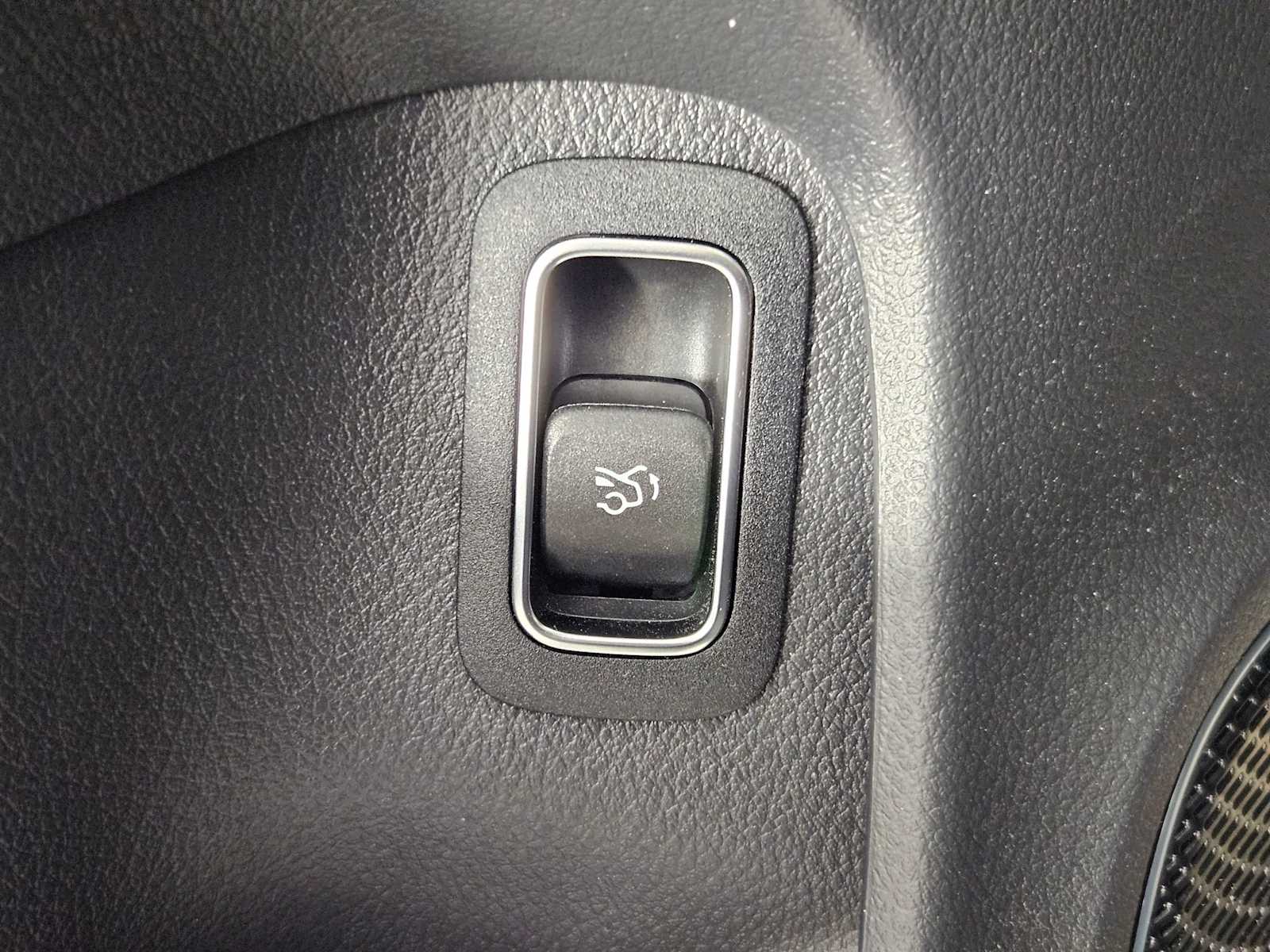 Thumbnail: 2023 Mercedes-Benz CLA - 41