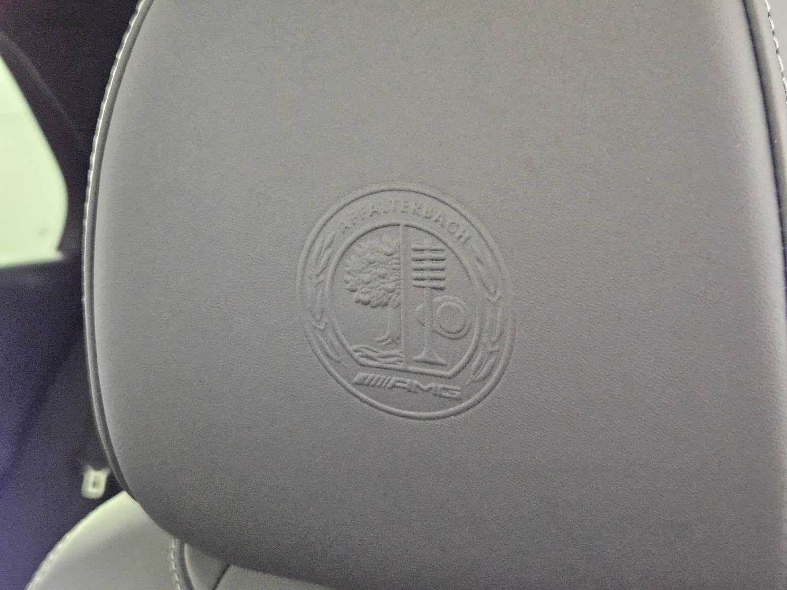 Thumbnail: 2025 Mercedes-Benz GLE - 41