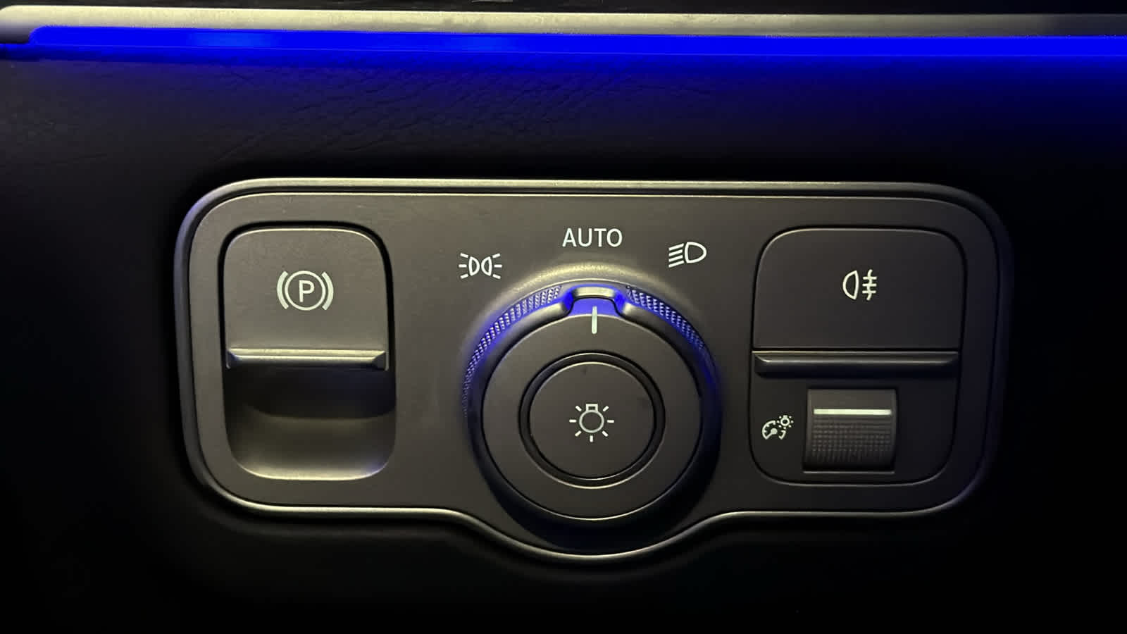 Thumbnail: 2026 Mercedes-Benz GLE - 17