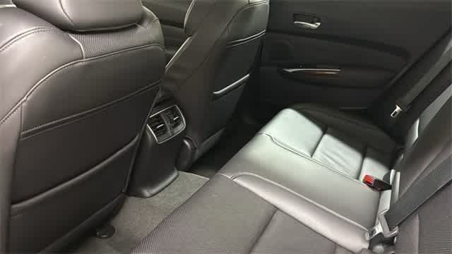 Thumbnail: 2015 Acura TLX - 28