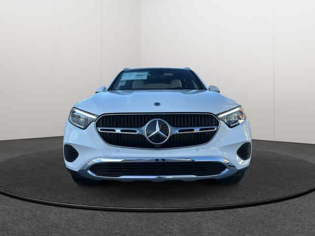 Thumbnail: 2026 Mercedes-Benz GLC - 2