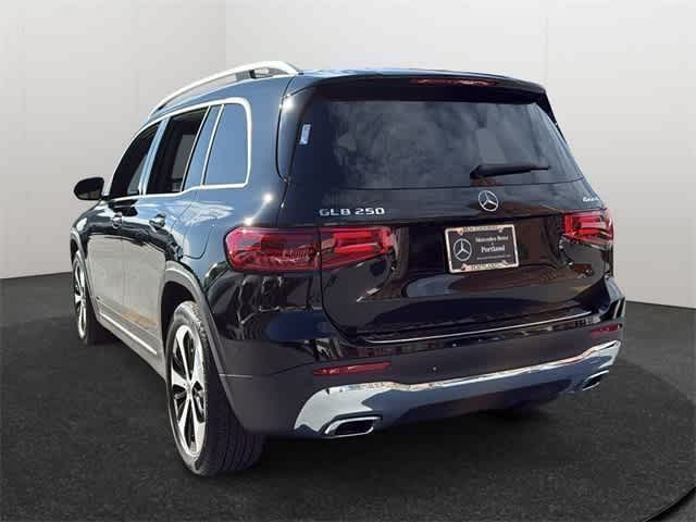 Thumbnail: 2025 Mercedes-Benz GLB - 6