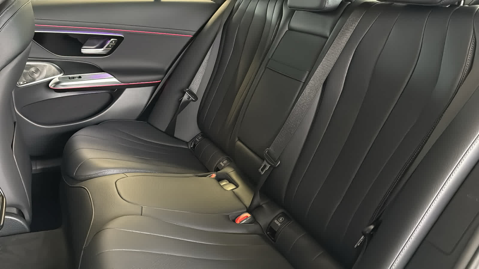 Thumbnail: 2026 Mercedes-Benz E-Class - 32