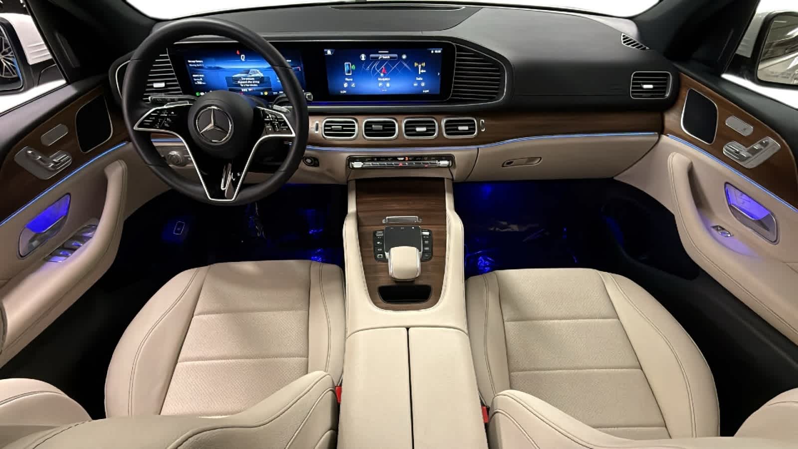 Thumbnail: 2026 Mercedes-Benz GLE - 4