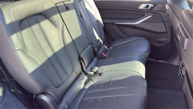 Thumbnail: 2020 BMW X7 - 32