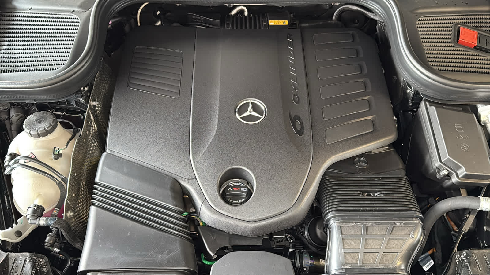 Thumbnail: 2026 Mercedes-Benz GLS - 11