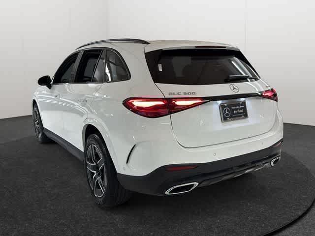 Thumbnail: 2026 Mercedes-Benz GLC - 6