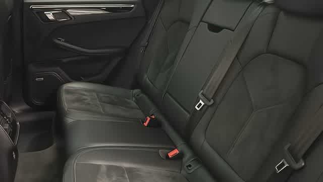 Thumbnail: 2021 Porsche Macan - 27