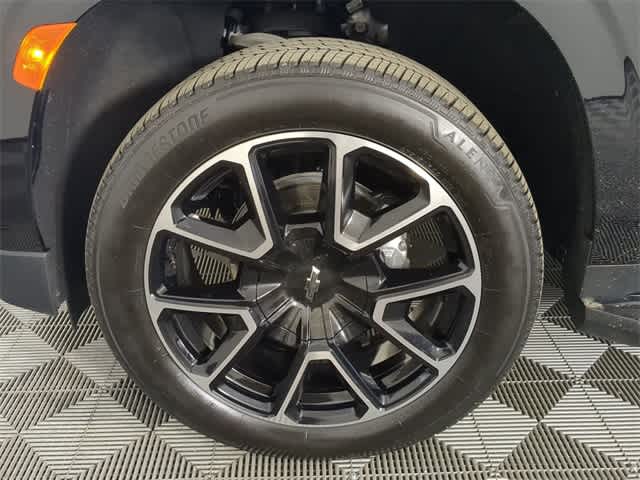 Thumbnail: 2024 Chevrolet Tahoe - 13