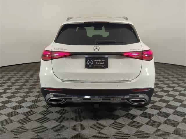 Thumbnail: 2026 Mercedes-Benz GLC - 4