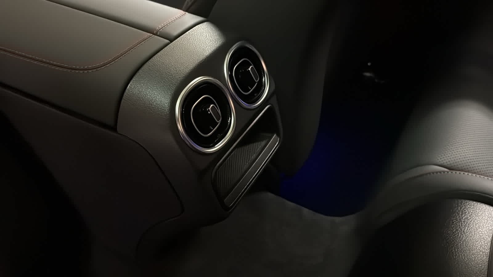 Thumbnail: 2026 Mercedes-Benz CLE - 30