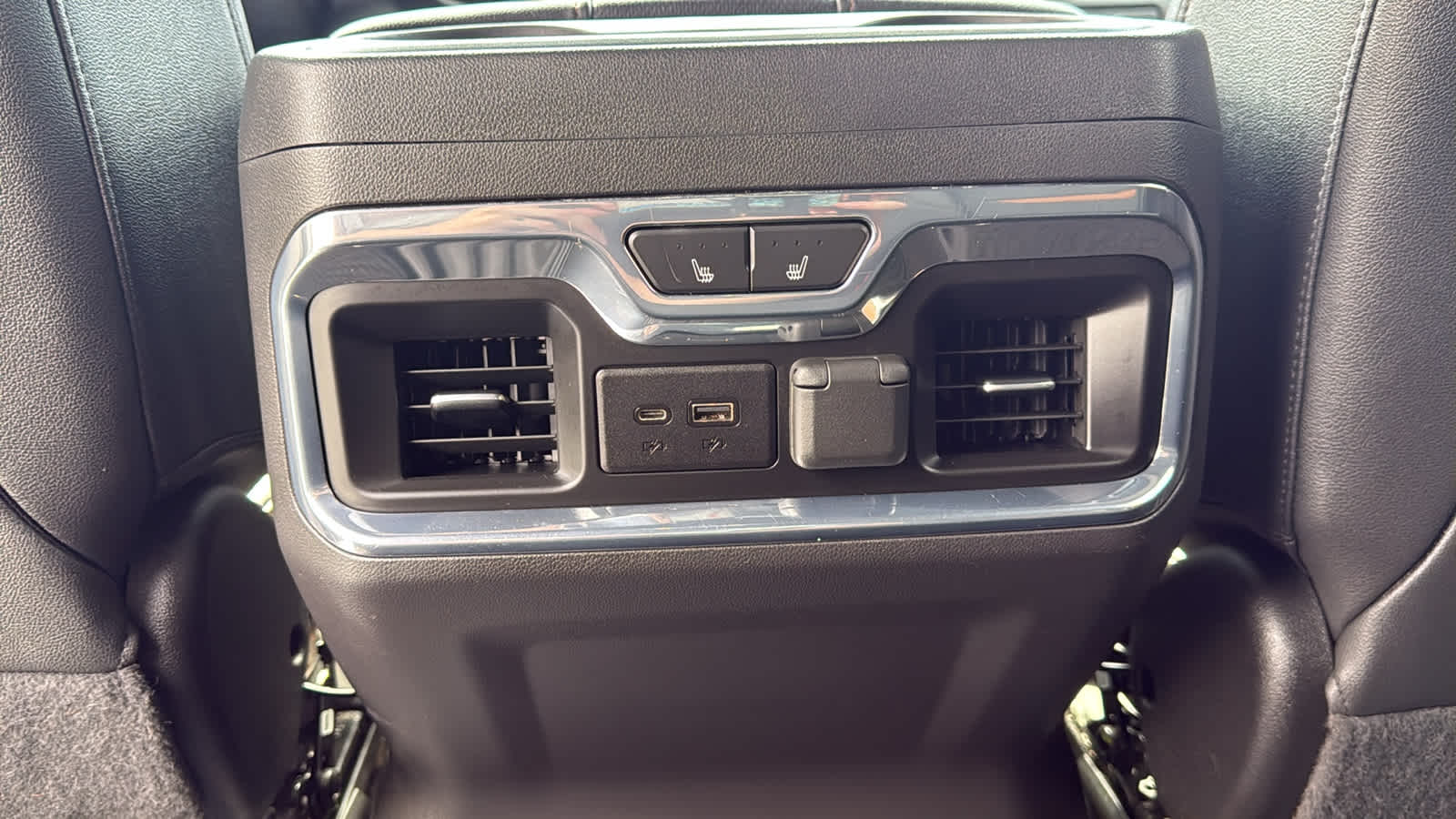 Thumbnail: 2021 GMC Sierra 1500 - 28