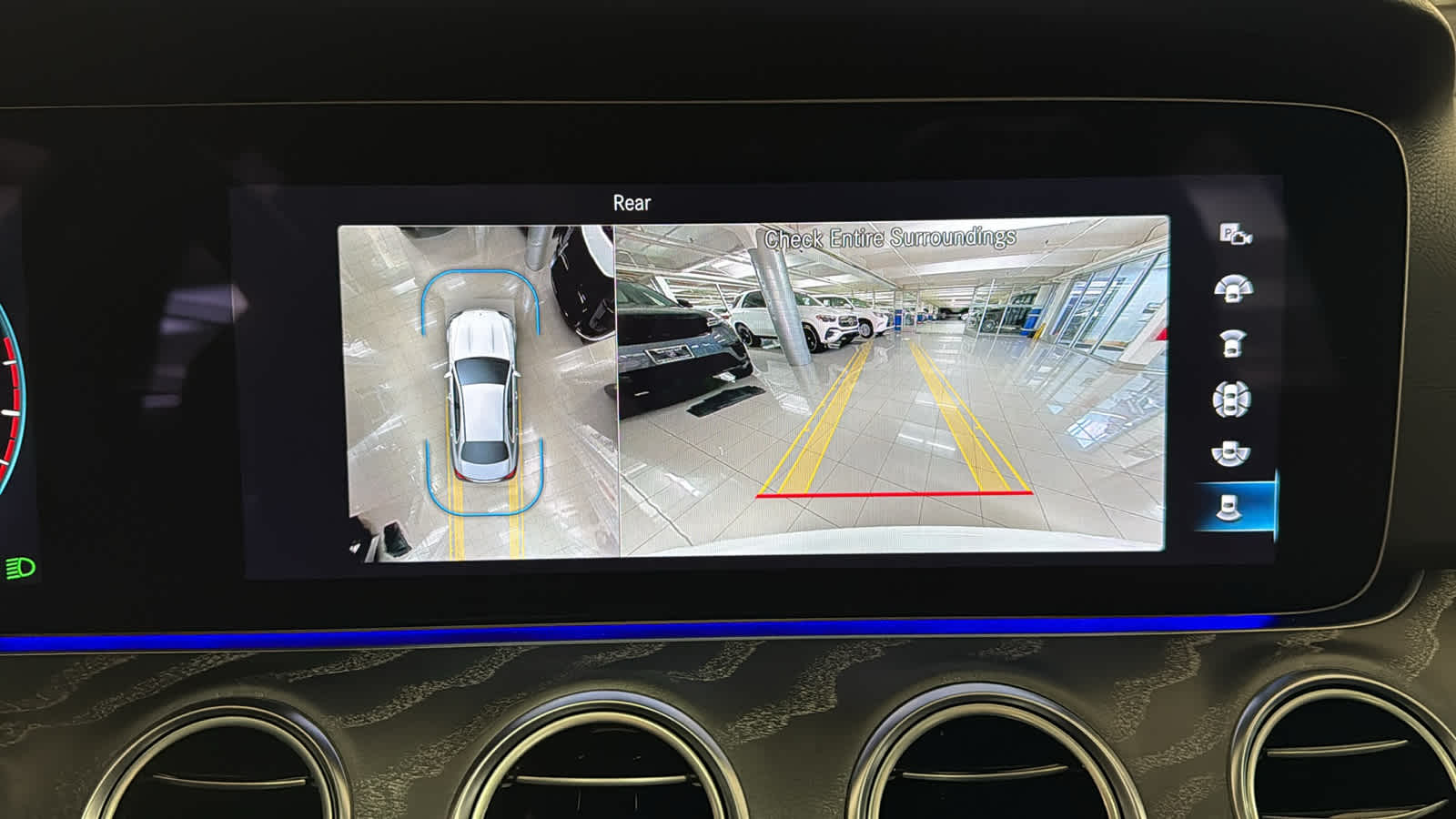 Thumbnail: 2023 Mercedes-Benz E-Class - 20