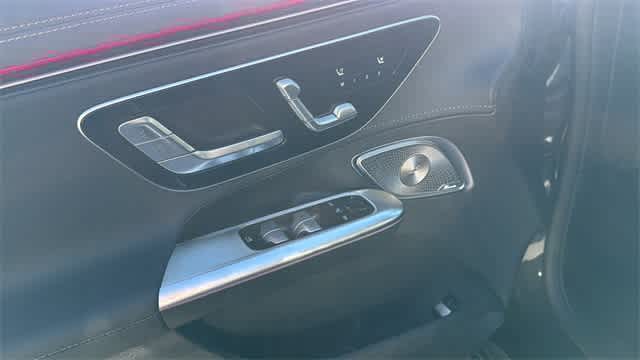 Thumbnail: 2025 Mercedes-Benz EQE - 15