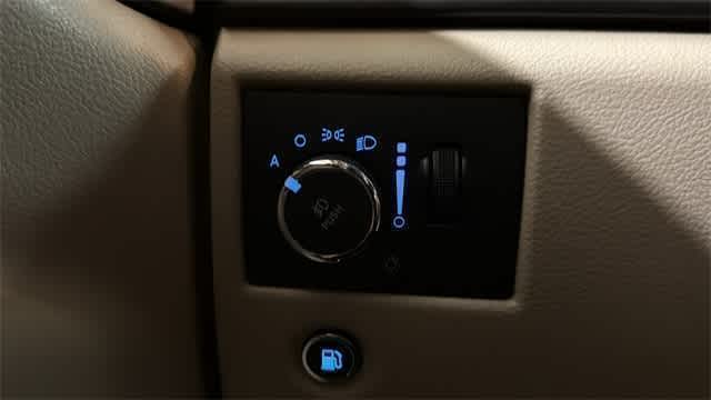 Thumbnail: 2022 Jeep Grand Cherokee - 13