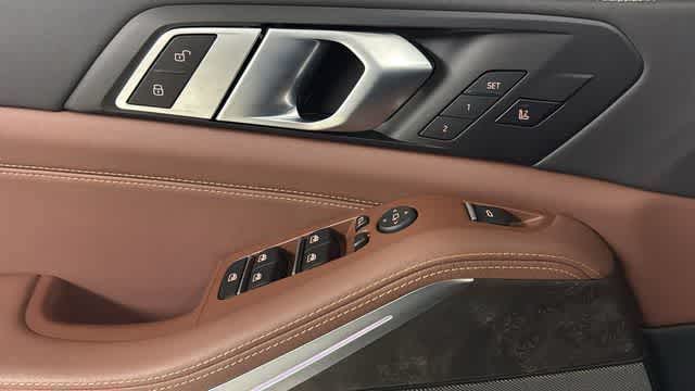 Thumbnail: 2025 BMW X5 - 16