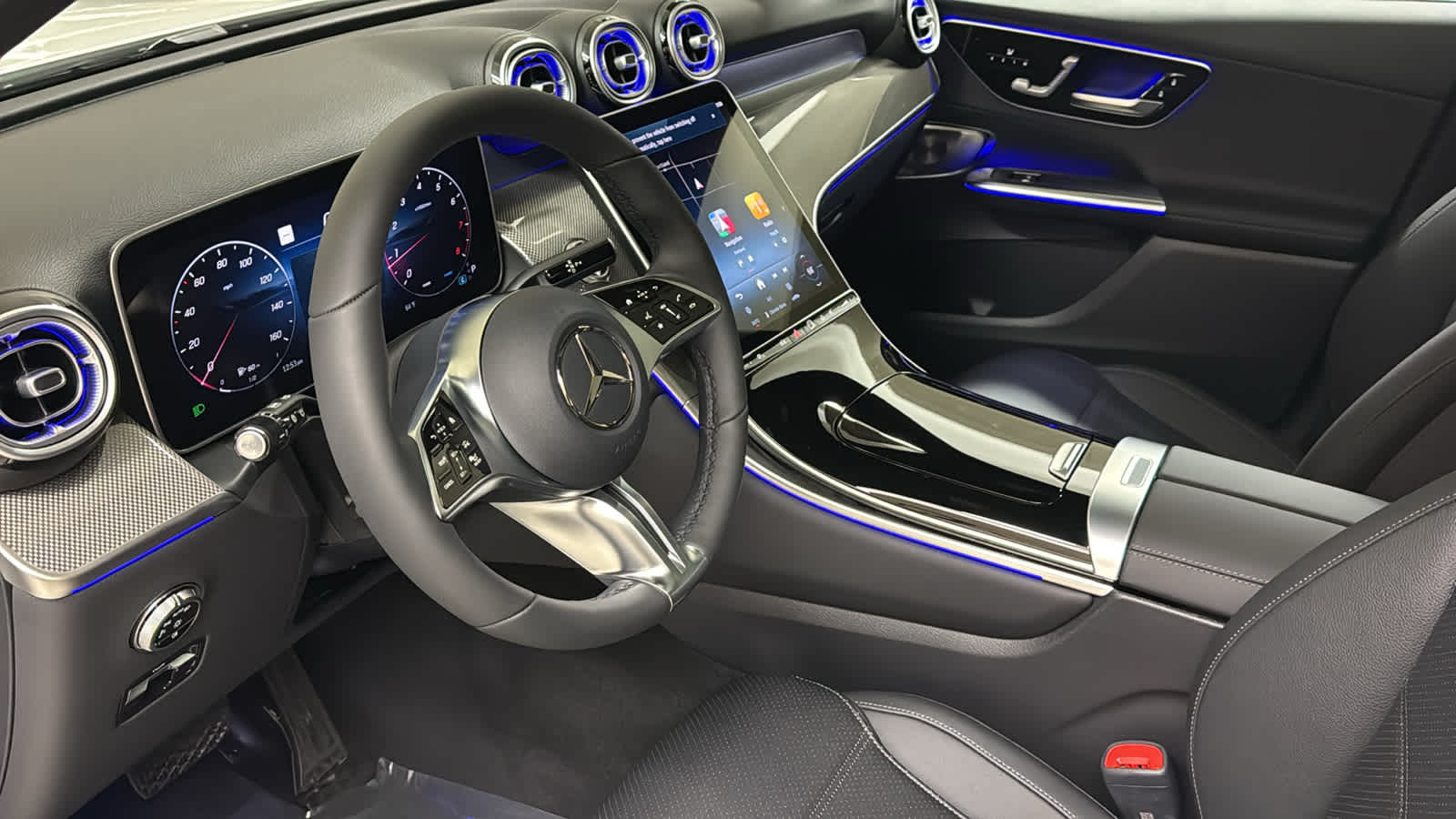 Thumbnail: 2026 Mercedes-Benz GLC - 29