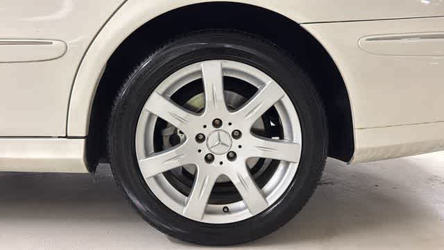 Thumbnail: 2007 Mercedes-Benz E-Class - 14