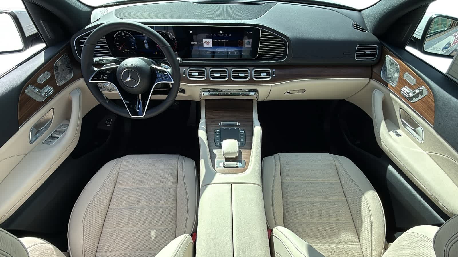 Thumbnail: 2026 Mercedes-Benz GLE - 5