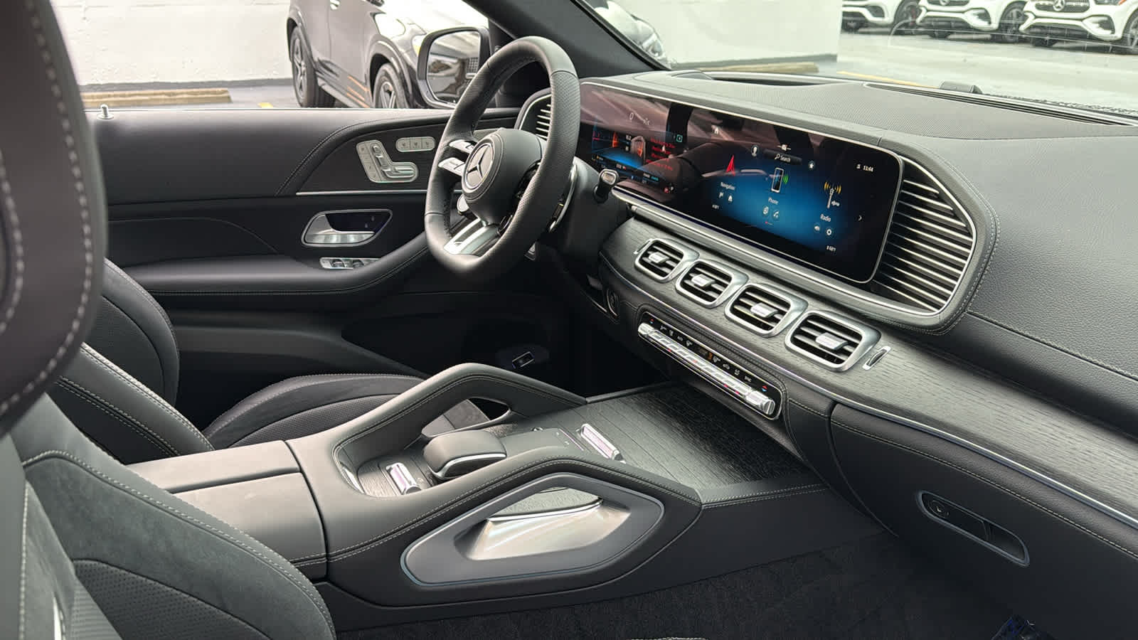 Thumbnail: 2026 Mercedes-Benz GLE - 33