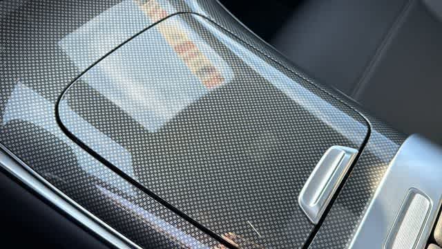 Thumbnail: 2025 Mercedes-Benz GLC - 22