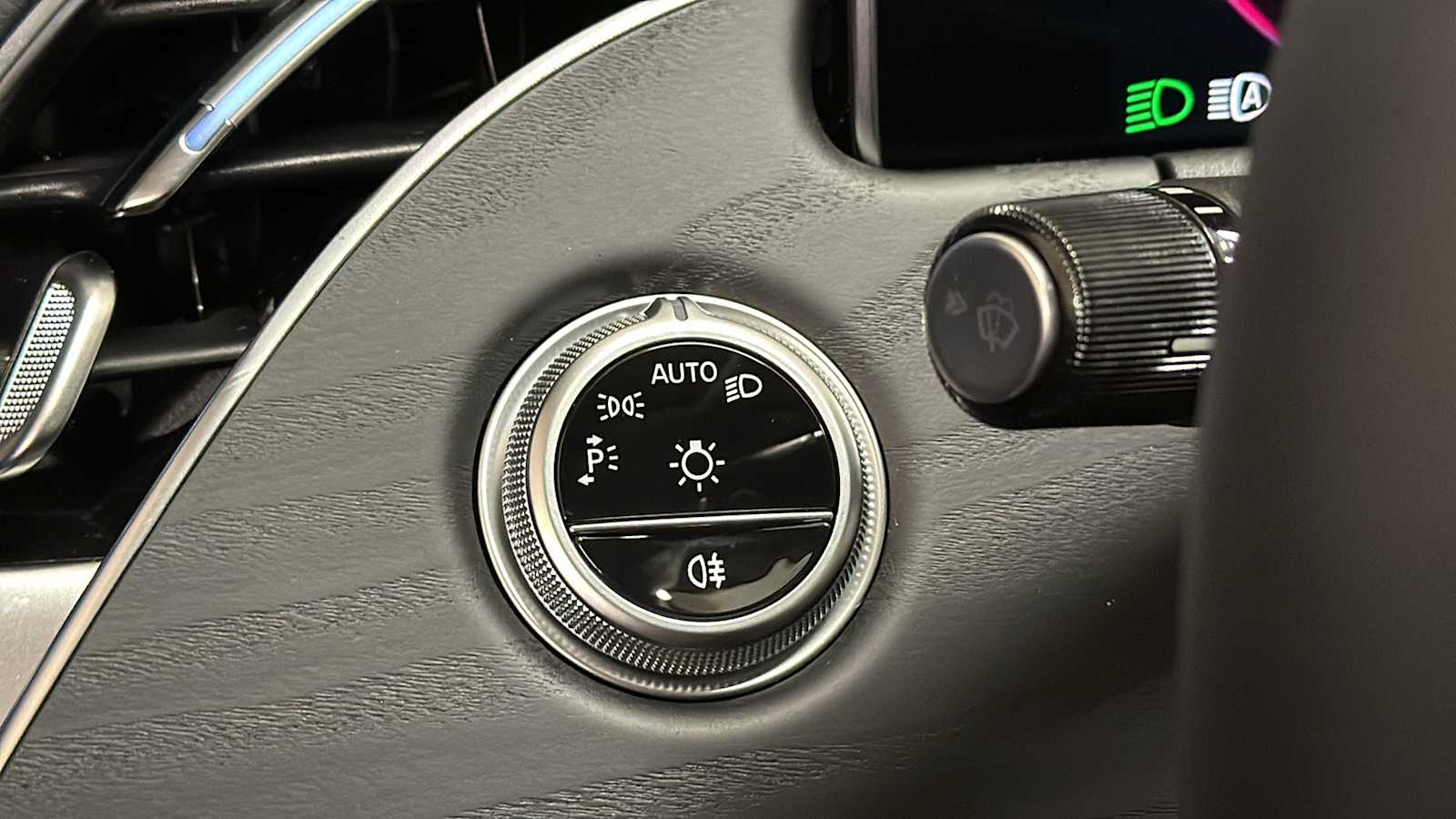 Thumbnail: 2026 Mercedes-Benz E-Class - 17
