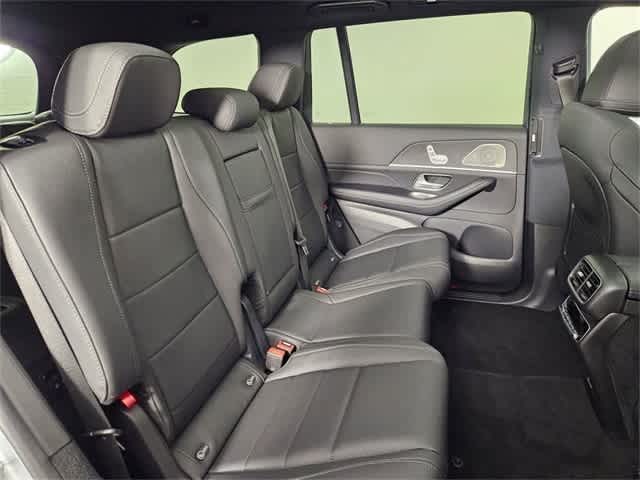 Thumbnail: 2025 Mercedes-Benz GLS - 22