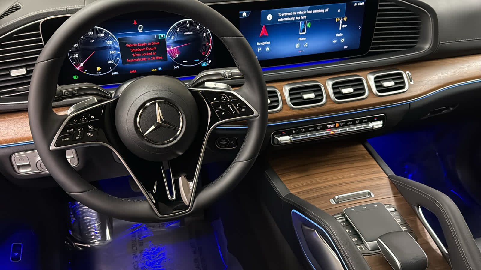 Thumbnail: 2026 Mercedes-Benz GLE - 26