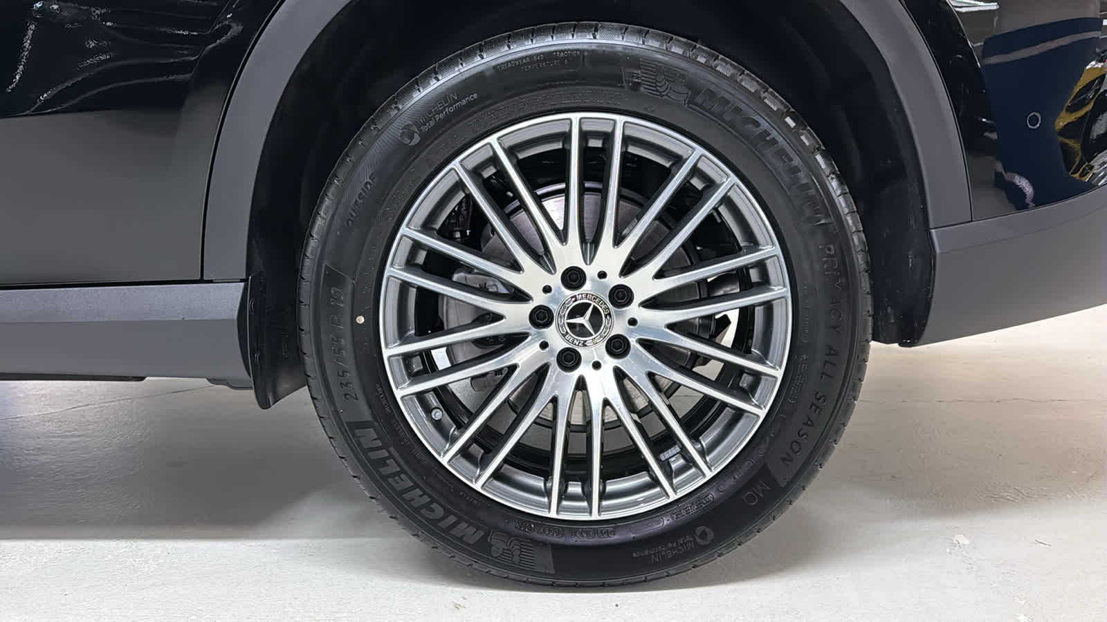 Thumbnail: 2026 Mercedes-Benz GLC - 13