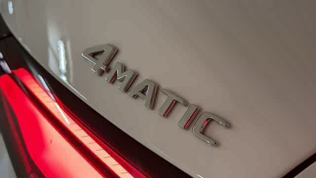 Thumbnail: 2026 Mercedes-Benz GLC - 11