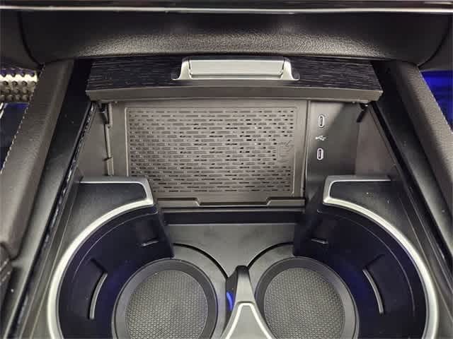 Thumbnail: 2025 Mercedes-Benz GLS - 33