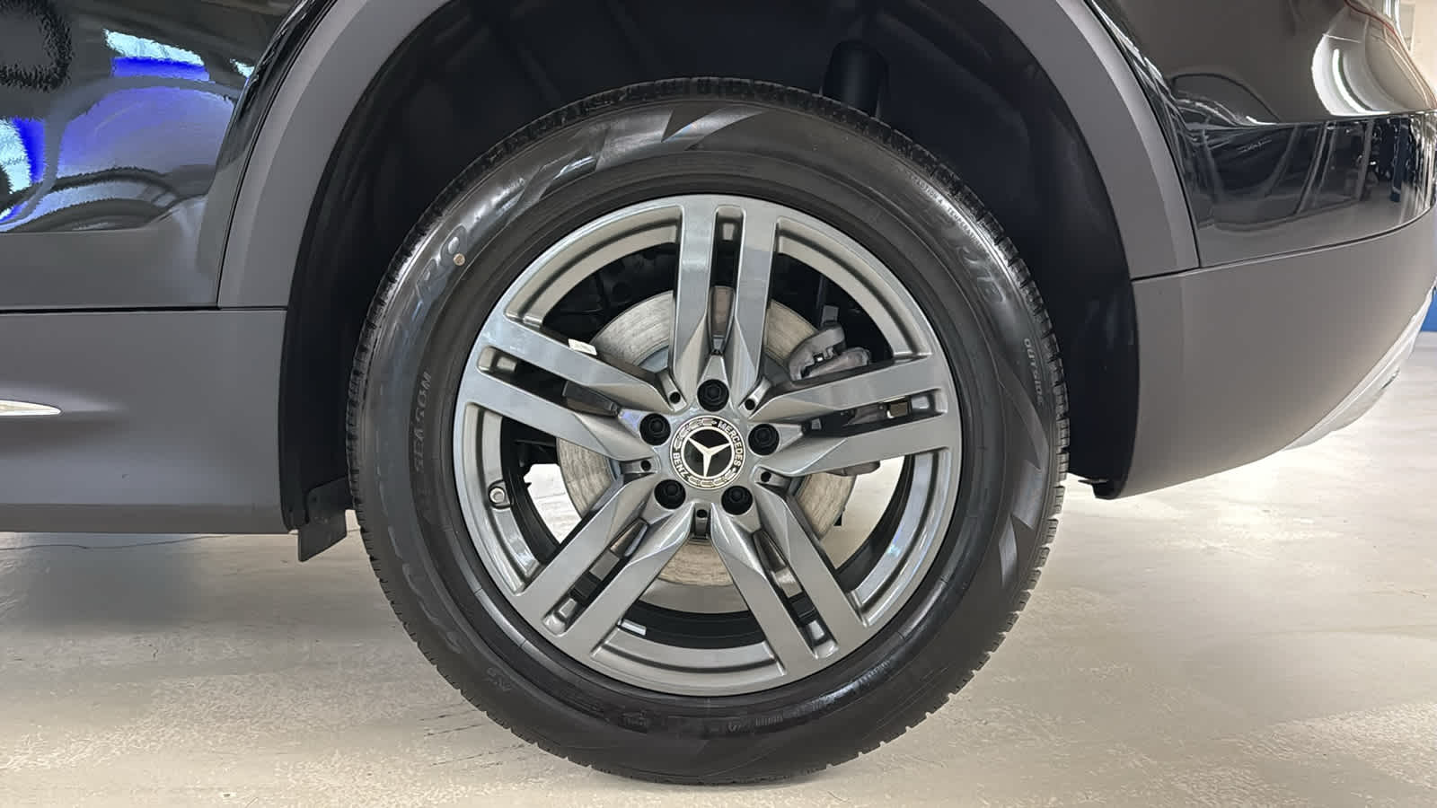 Thumbnail: 2026 Mercedes-Benz GLB - 13