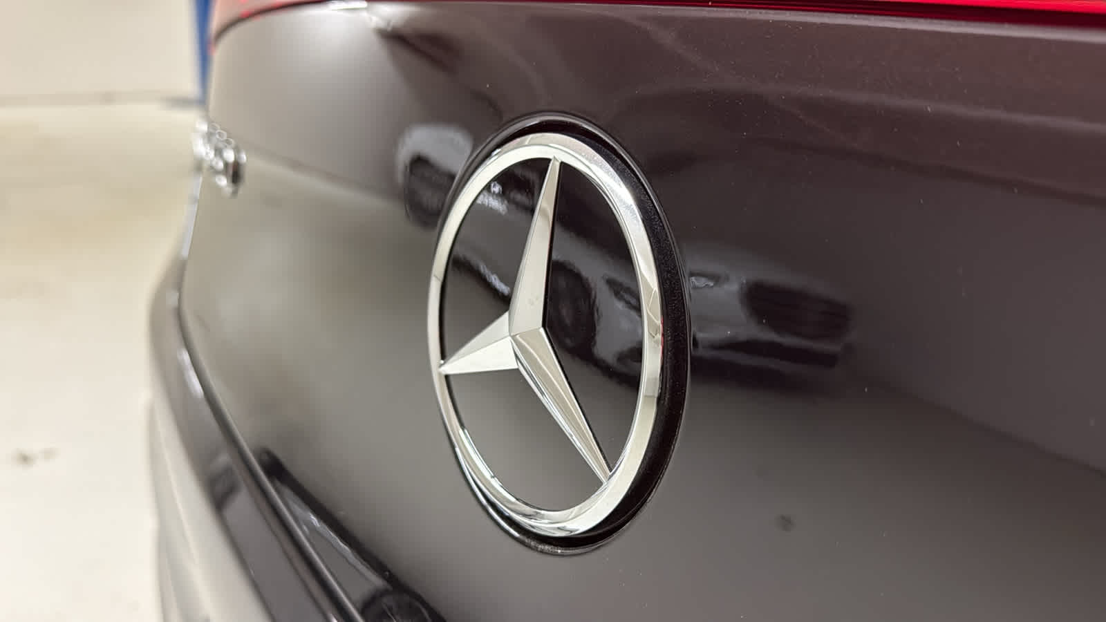 Thumbnail: 2025 Mercedes-Benz EQS - 9