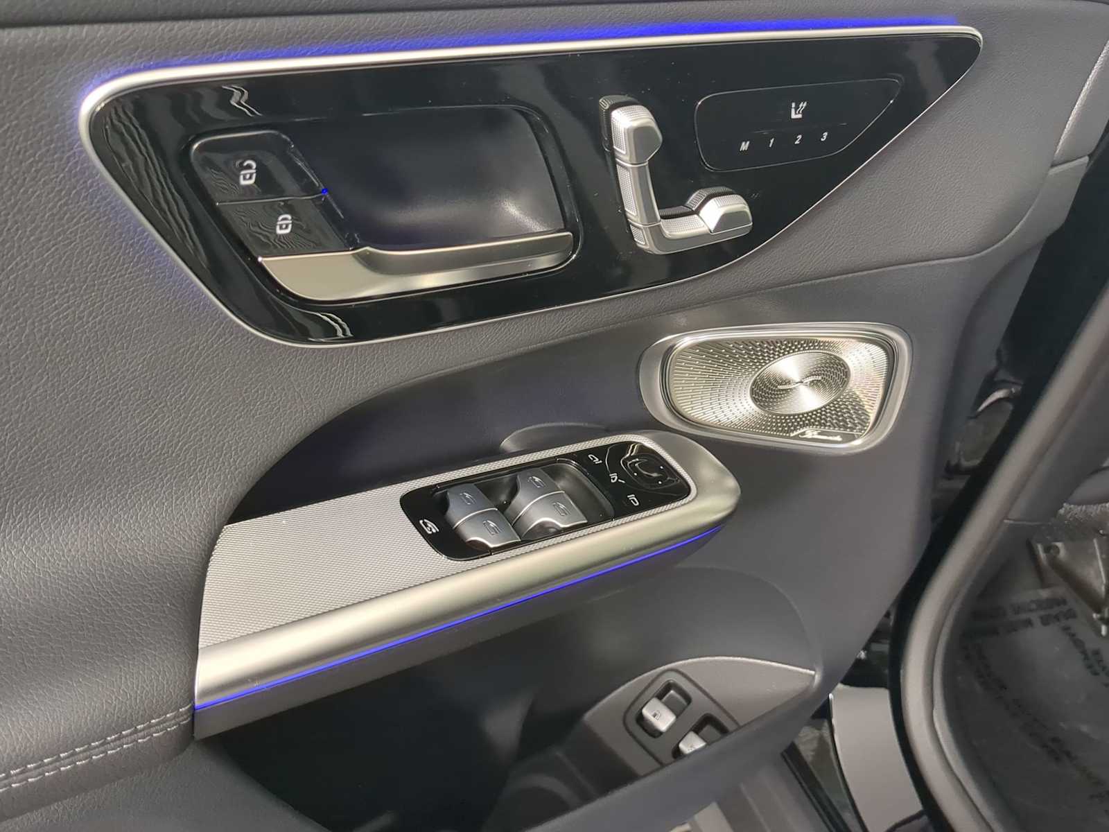 Thumbnail: 2026 Mercedes-Benz GLC - 17