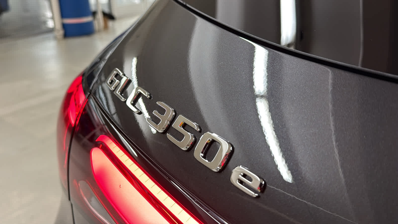 Thumbnail: 2026 Mercedes-Benz GLC - 11