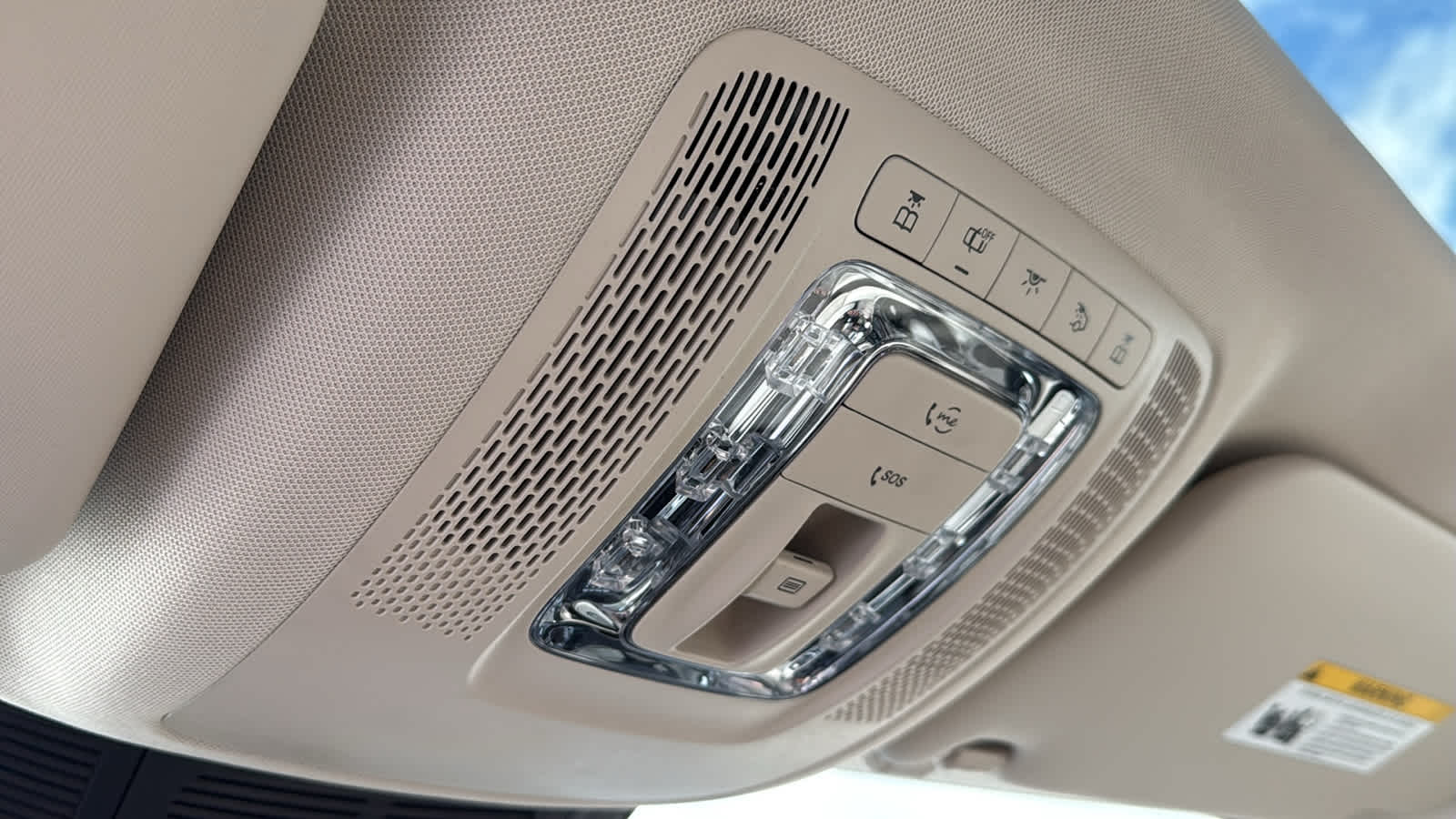 Thumbnail: 2026 Mercedes-Benz GLE - 26