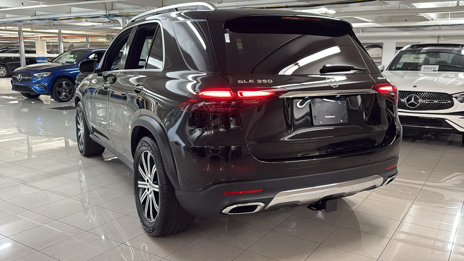 Thumbnail: 2026 Mercedes-Benz GLE - 7