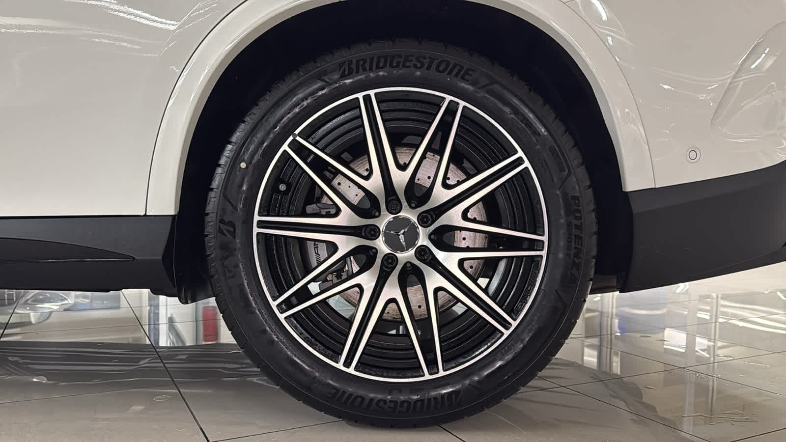 Thumbnail: 2026 Mercedes-Benz GLC - 12