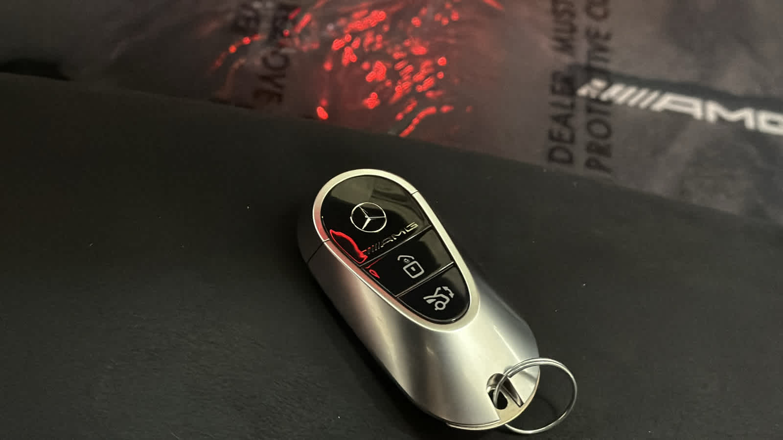 Thumbnail: 2025 Mercedes-Benz SL-Class - 32