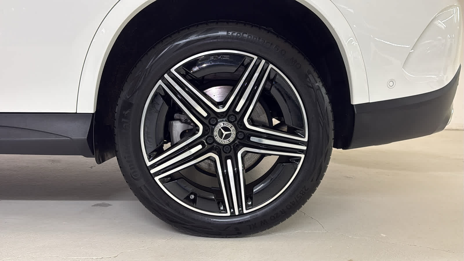 Thumbnail: 2023 Mercedes-Benz GLC - 13