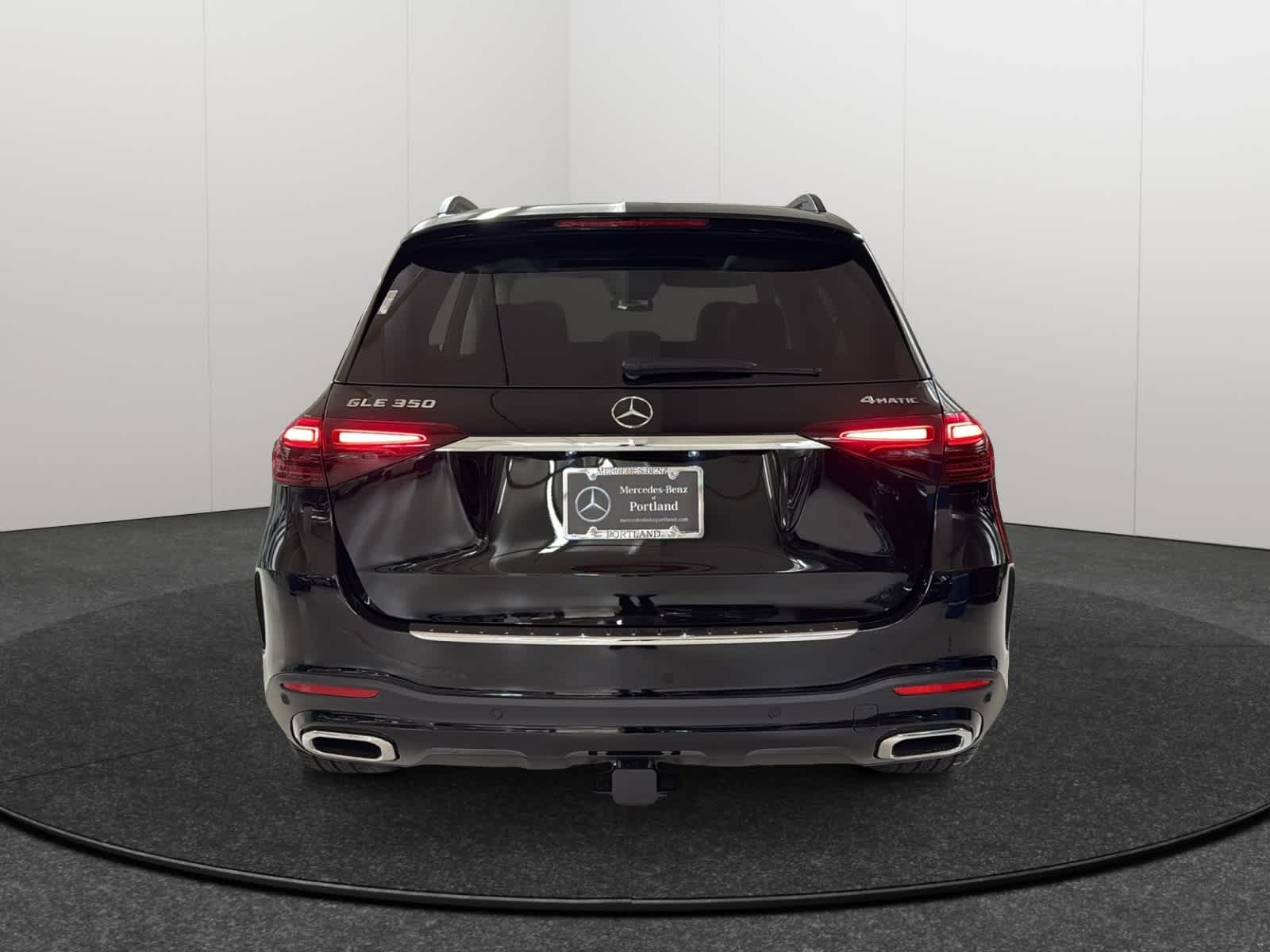 Thumbnail: 2026 Mercedes-Benz GLE - 6