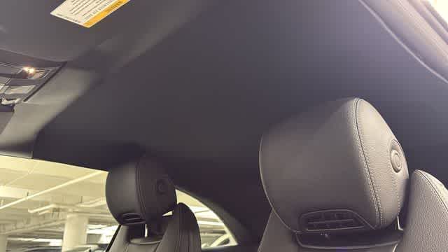 Thumbnail: 2021 Mercedes-Benz C-Class - 21