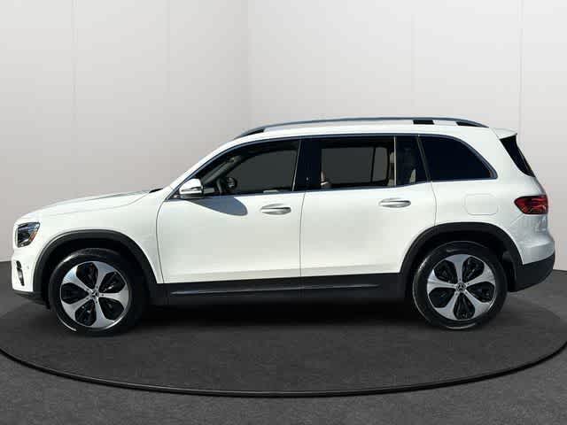 Thumbnail: 2025 Mercedes-Benz GLB - 3