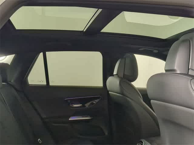 Thumbnail: 2026 Mercedes-Benz GLC - 22