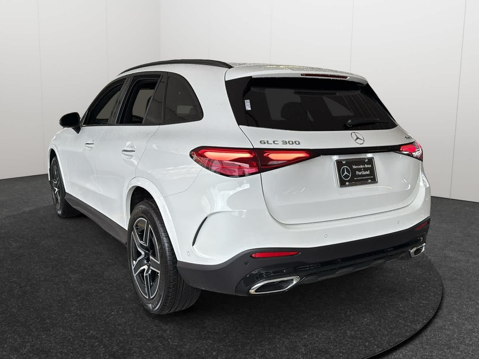 Thumbnail: 2026 Mercedes-Benz GLC - 4