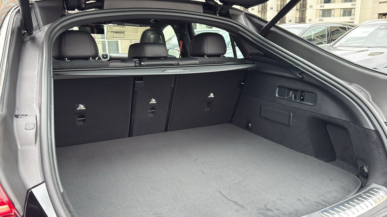 Thumbnail: 2026 Mercedes-Benz GLC - 31