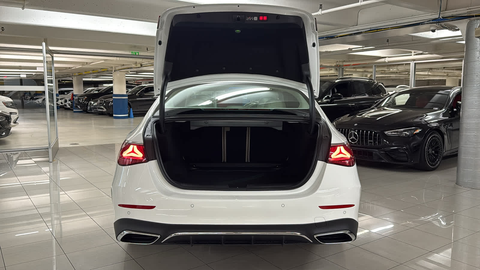 Thumbnail: 2026 Mercedes-Benz E-Class - 8