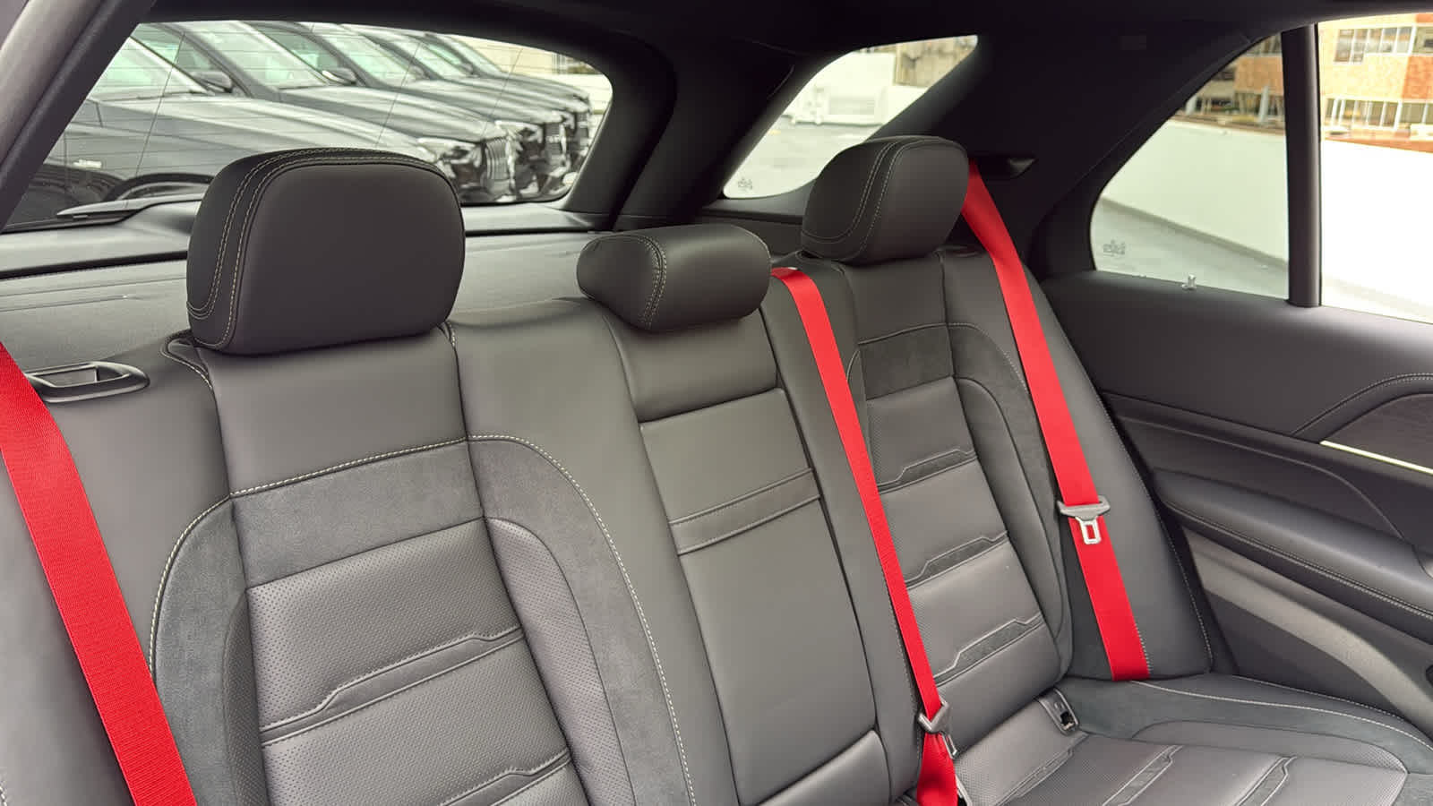 Thumbnail: 2026 Mercedes-Benz GLE - 33