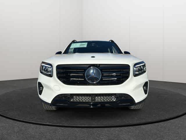 Thumbnail: 2026 Mercedes-Benz GLB - 2