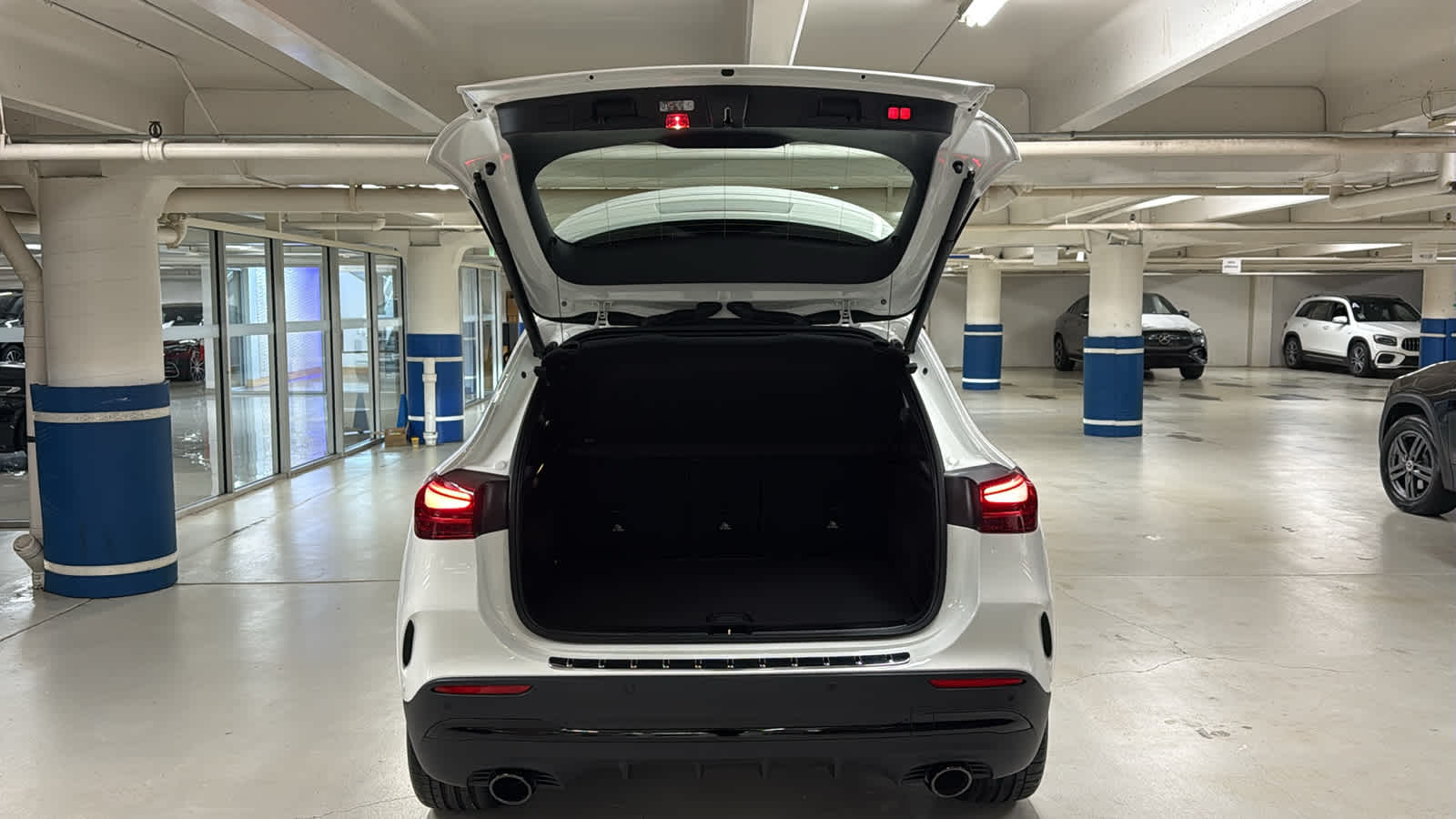 Thumbnail: 2026 Mercedes-Benz GLA - 9